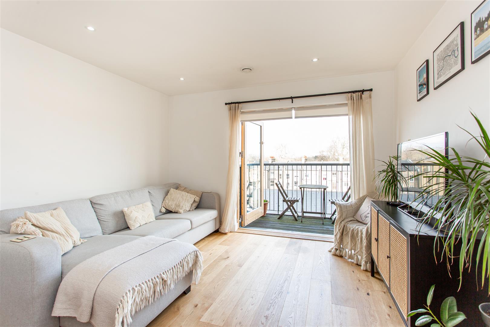 1 bed property in Carriers Apartment, Victoria Park